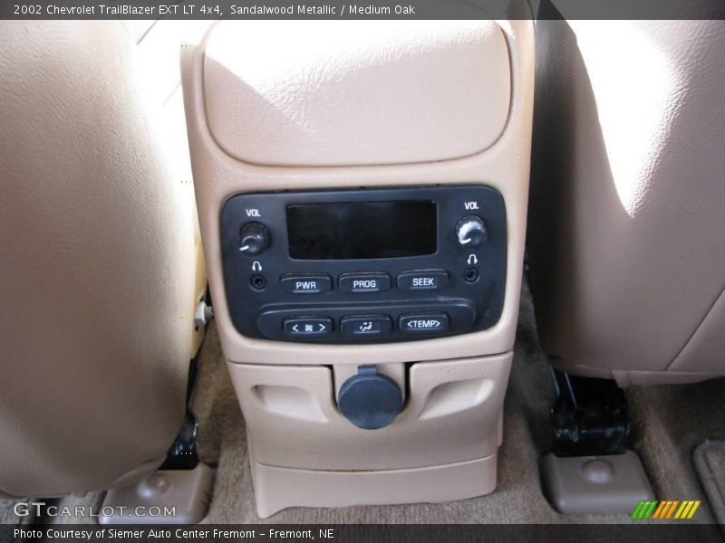 Sandalwood Metallic / Medium Oak 2002 Chevrolet TrailBlazer EXT LT 4x4