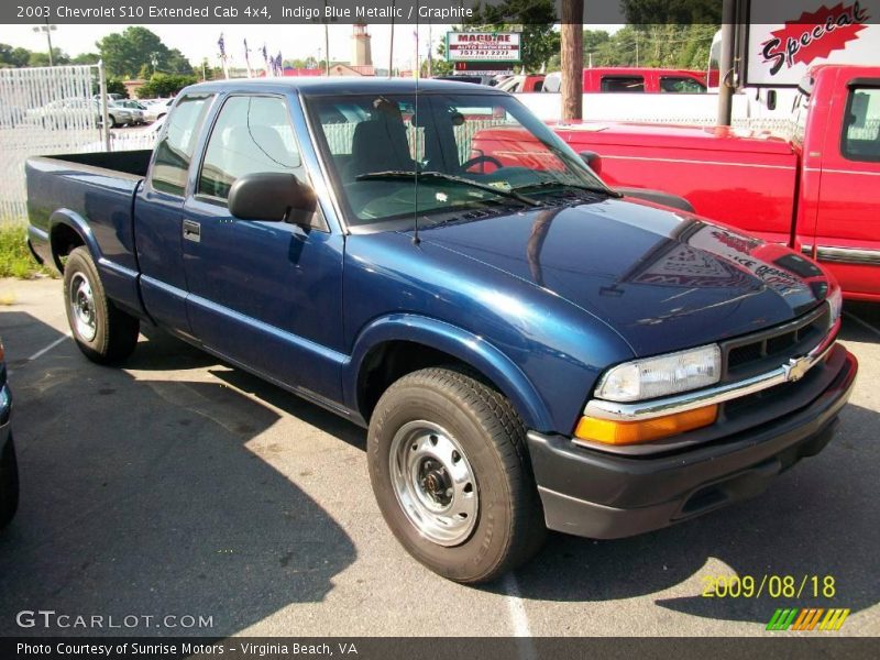 Indigo Blue Metallic / Graphite 2003 Chevrolet S10 Extended Cab 4x4