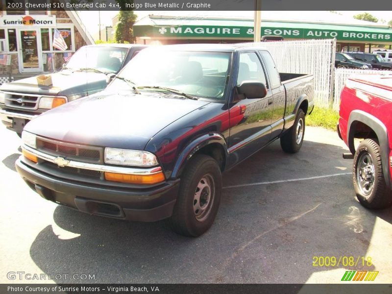 Indigo Blue Metallic / Graphite 2003 Chevrolet S10 Extended Cab 4x4