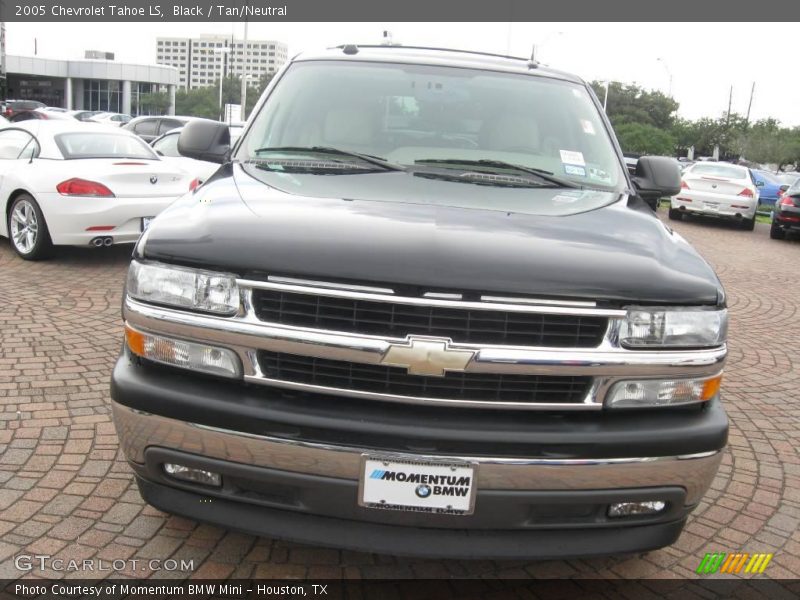 Black / Tan/Neutral 2005 Chevrolet Tahoe LS