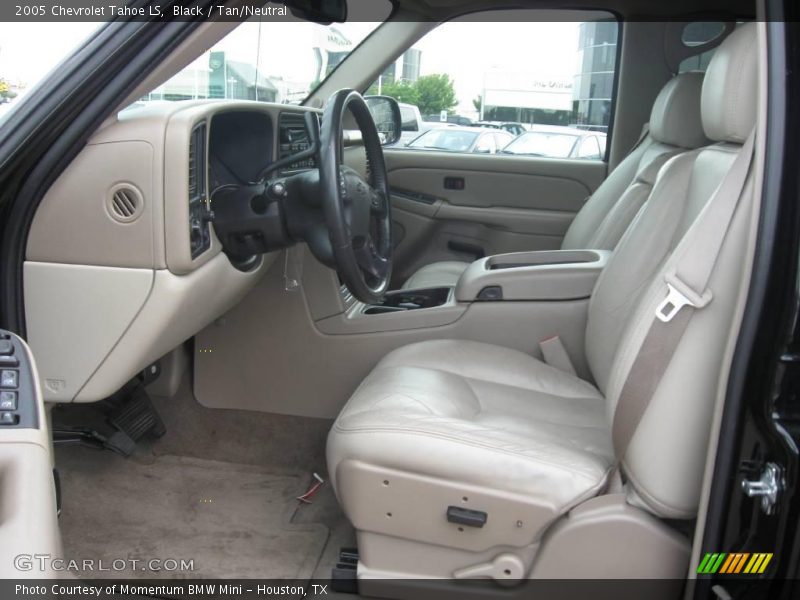 Black / Tan/Neutral 2005 Chevrolet Tahoe LS