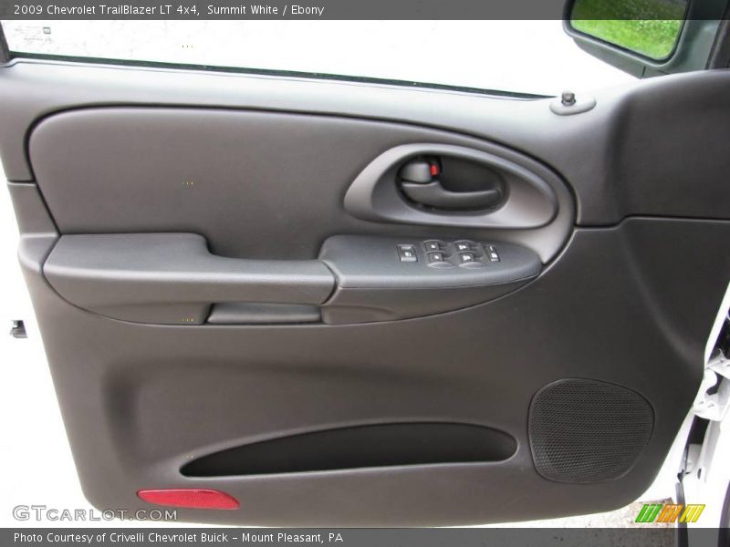 Summit White / Ebony 2009 Chevrolet TrailBlazer LT 4x4