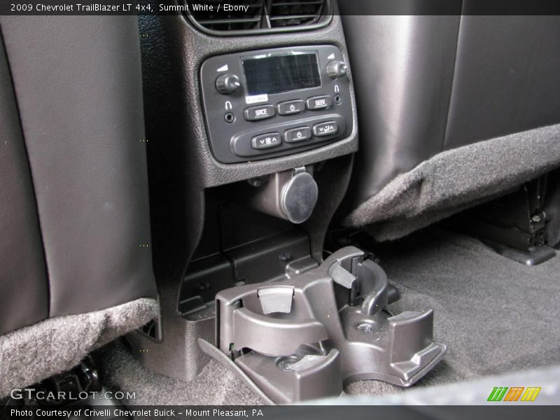 Summit White / Ebony 2009 Chevrolet TrailBlazer LT 4x4