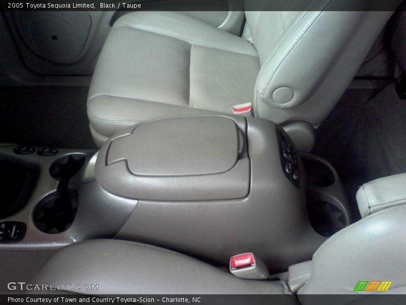 Black / Taupe 2005 Toyota Sequoia Limited