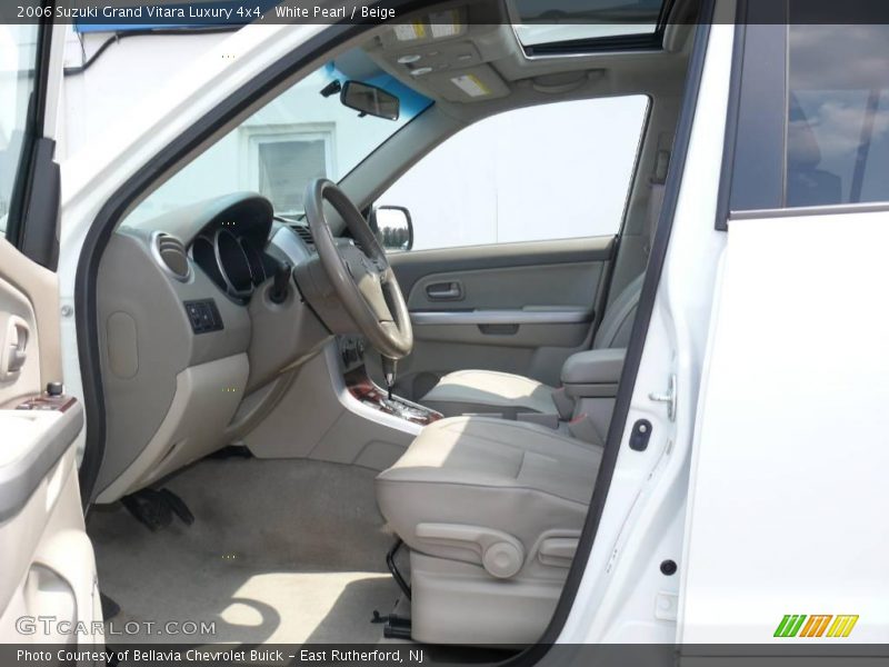 White Pearl / Beige 2006 Suzuki Grand Vitara Luxury 4x4