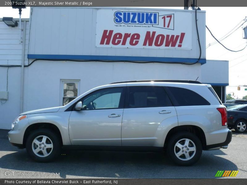 Majestic Silver Metallic / Beige 2007 Suzuki XL7