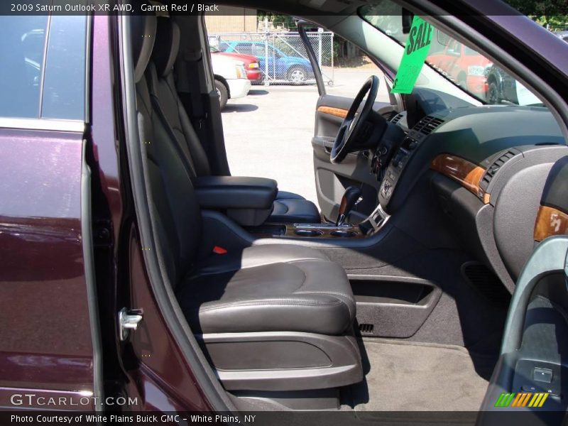 Garnet Red / Black 2009 Saturn Outlook XR AWD