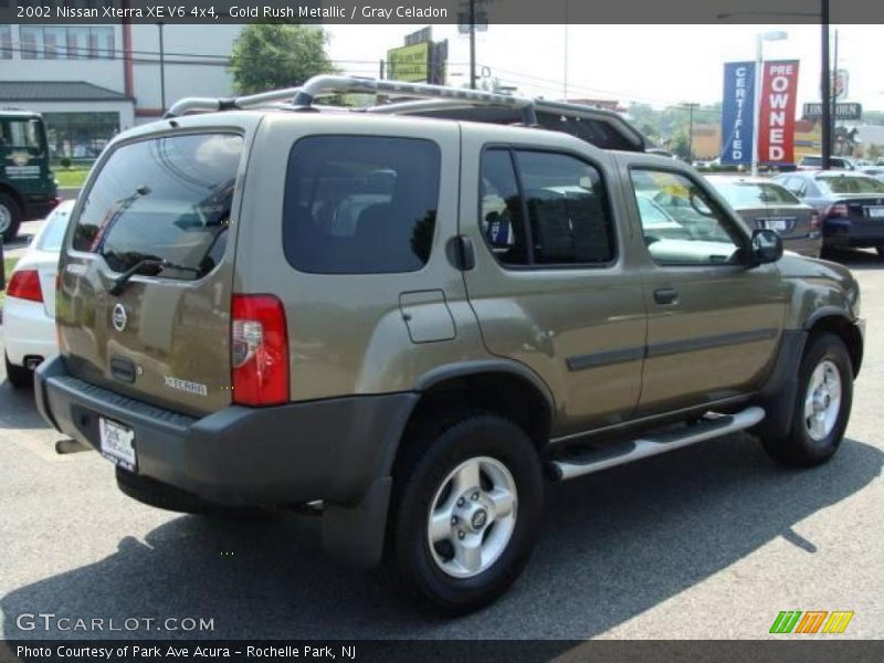 Gold Rush Metallic / Gray Celadon 2002 Nissan Xterra XE V6 4x4