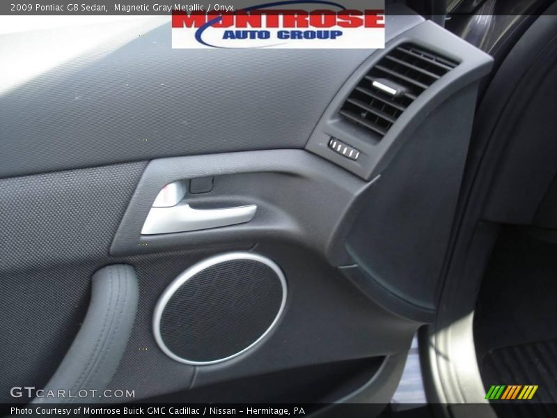 Magnetic Gray Metallic / Onyx 2009 Pontiac G8 Sedan