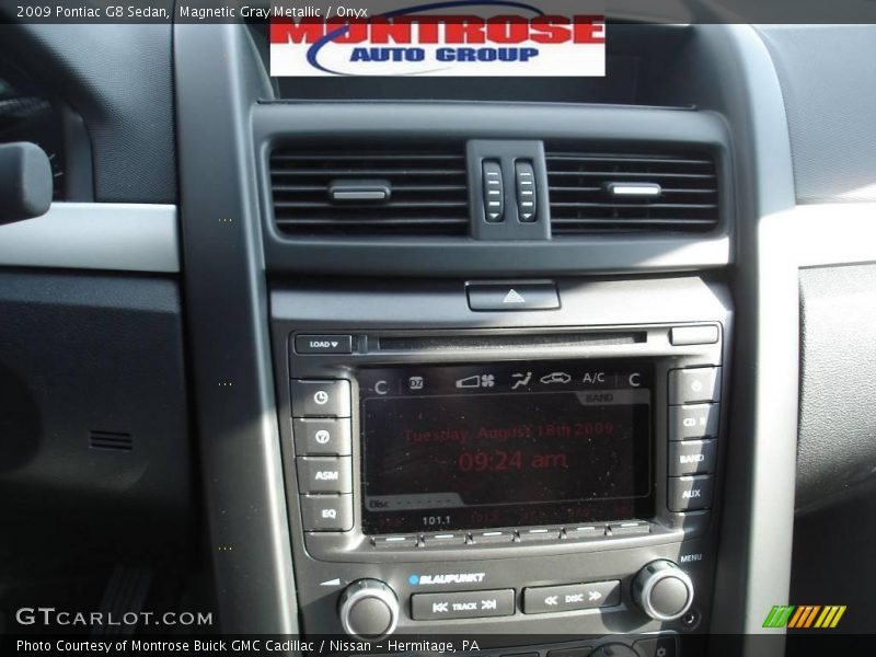 Magnetic Gray Metallic / Onyx 2009 Pontiac G8 Sedan