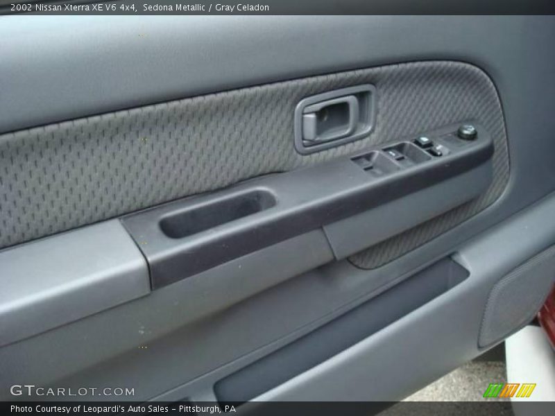 Sedona Metallic / Gray Celadon 2002 Nissan Xterra XE V6 4x4