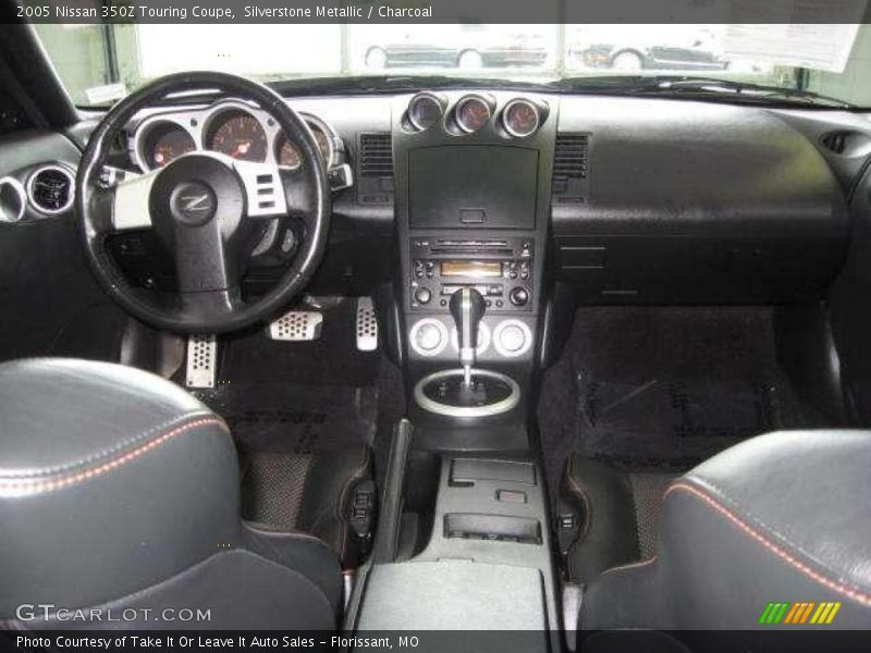 Silverstone Metallic / Charcoal 2005 Nissan 350Z Touring Coupe
