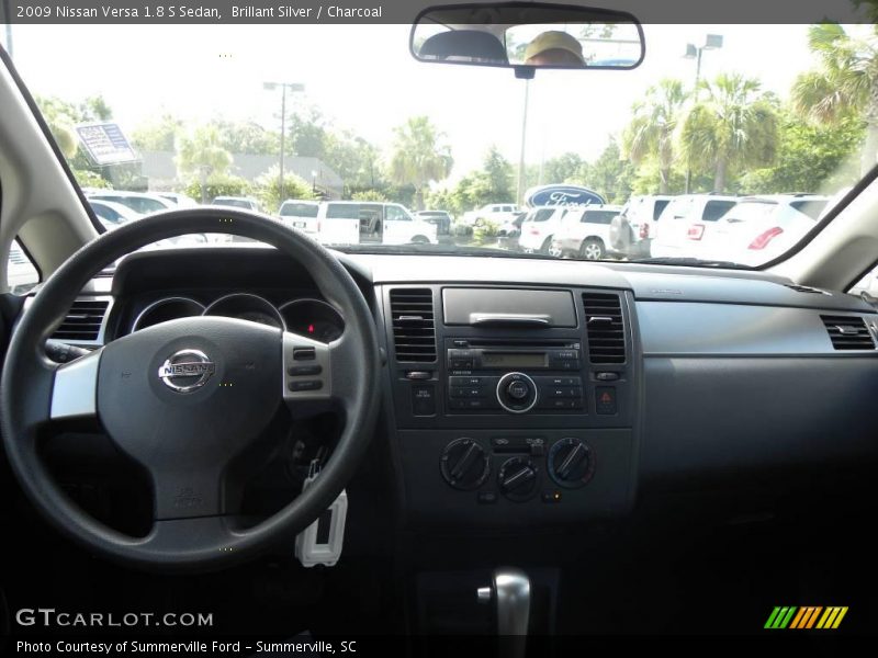 Brillant Silver / Charcoal 2009 Nissan Versa 1.8 S Sedan