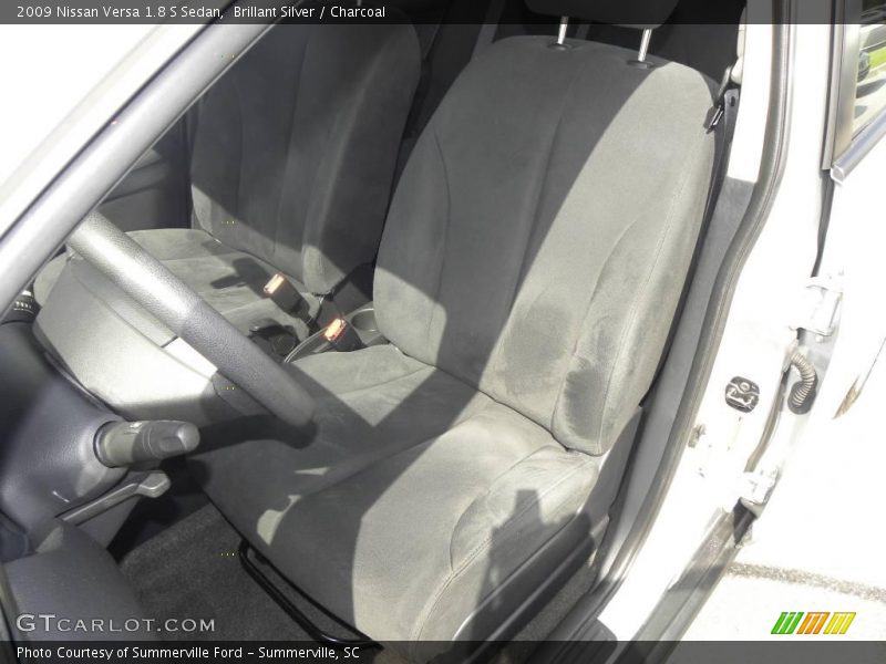 Brillant Silver / Charcoal 2009 Nissan Versa 1.8 S Sedan