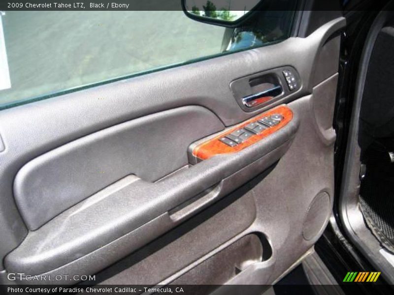Black / Ebony 2009 Chevrolet Tahoe LTZ