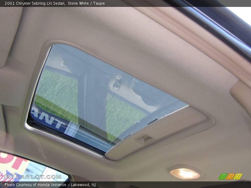 Stone White / Taupe 2001 Chrysler Sebring LXi Sedan