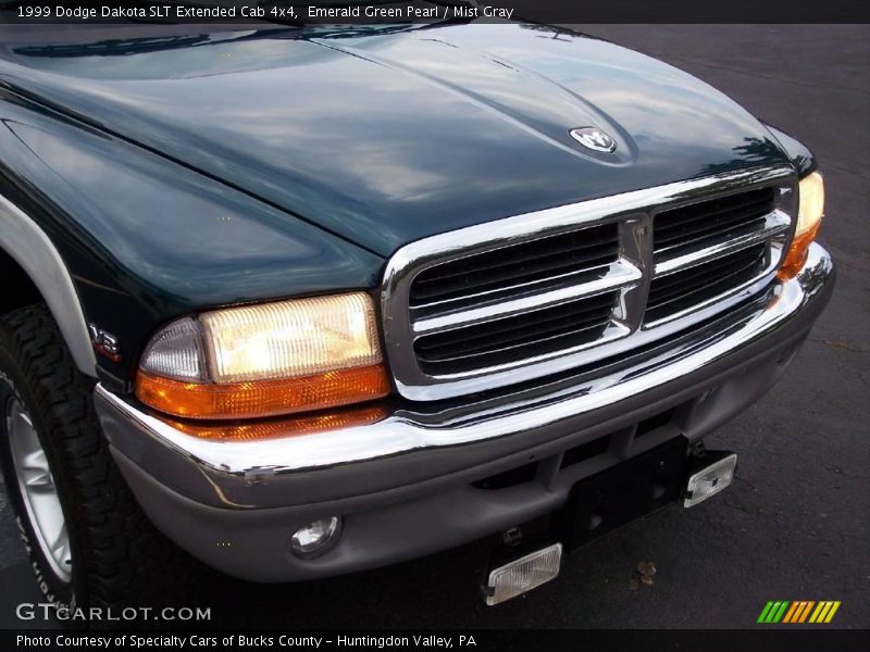 Emerald Green Pearl / Mist Gray 1999 Dodge Dakota SLT Extended Cab 4x4
