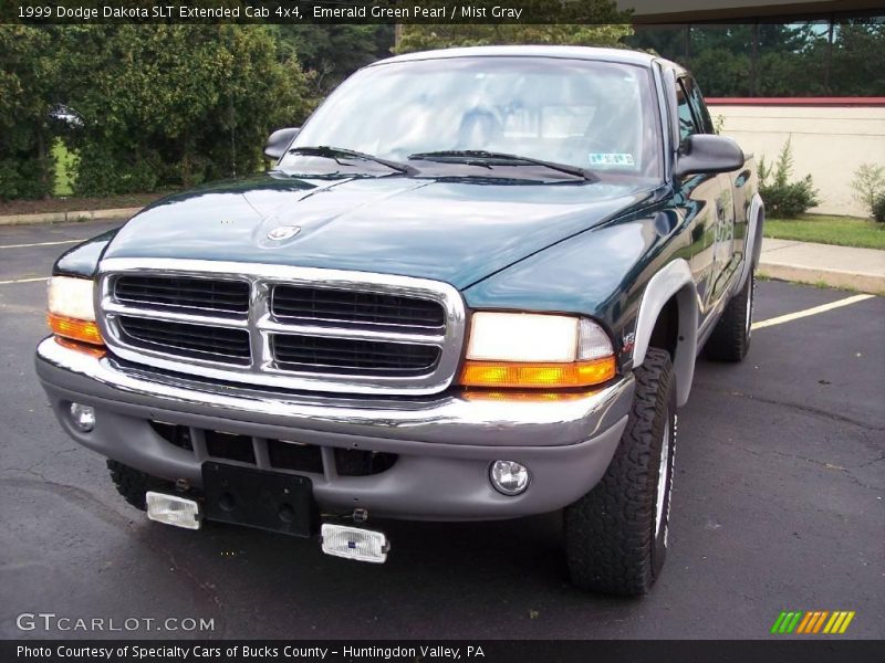 Emerald Green Pearl / Mist Gray 1999 Dodge Dakota SLT Extended Cab 4x4