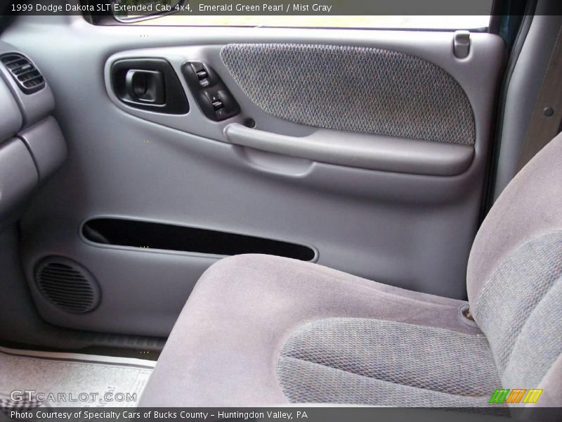 Emerald Green Pearl / Mist Gray 1999 Dodge Dakota SLT Extended Cab 4x4