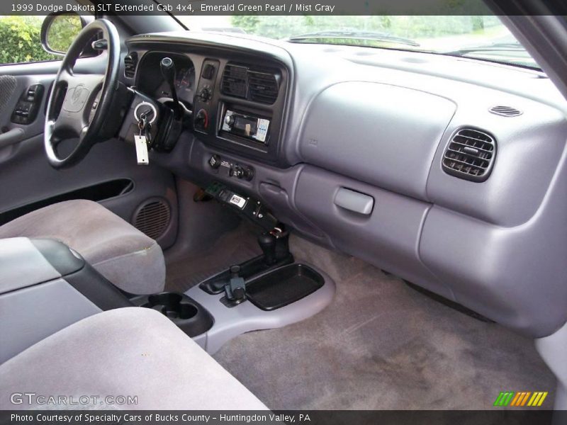 Emerald Green Pearl / Mist Gray 1999 Dodge Dakota SLT Extended Cab 4x4