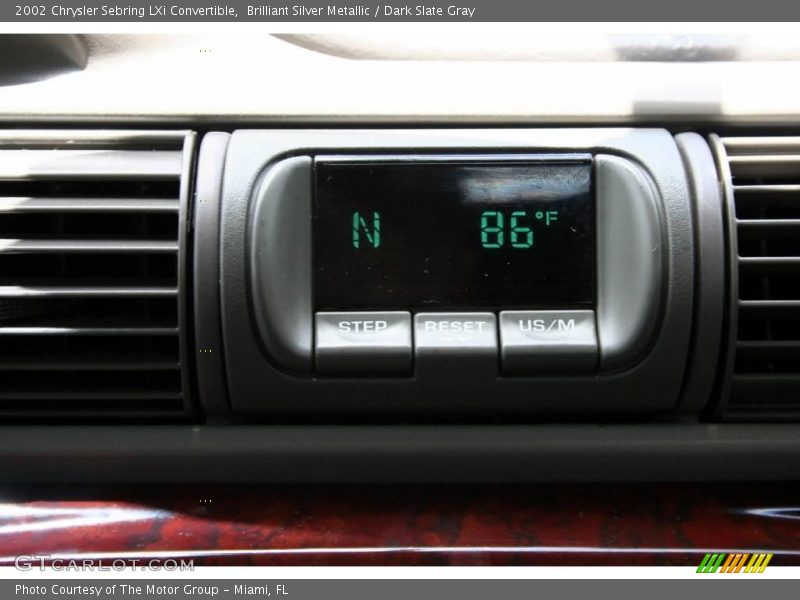 Brilliant Silver Metallic / Dark Slate Gray 2002 Chrysler Sebring LXi Convertible