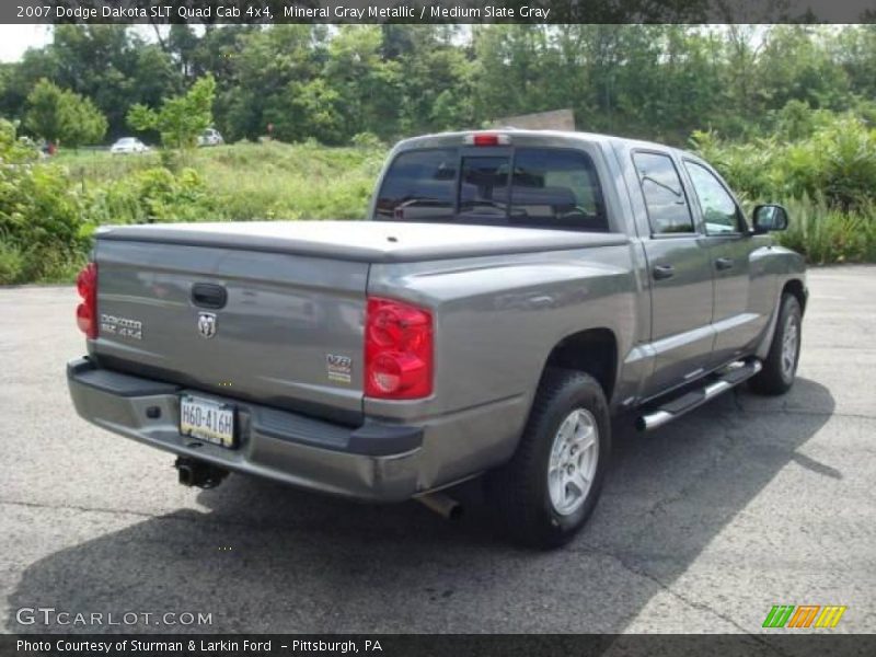 Mineral Gray Metallic / Medium Slate Gray 2007 Dodge Dakota SLT Quad Cab 4x4