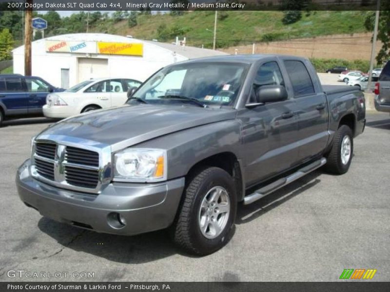 Mineral Gray Metallic / Medium Slate Gray 2007 Dodge Dakota SLT Quad Cab 4x4