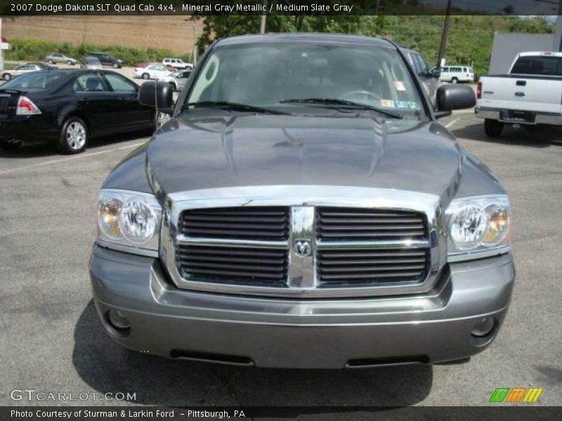 Mineral Gray Metallic / Medium Slate Gray 2007 Dodge Dakota SLT Quad Cab 4x4