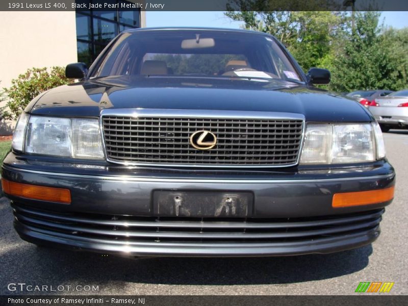 Black Jade Pearl Metallic / Ivory 1991 Lexus LS 400