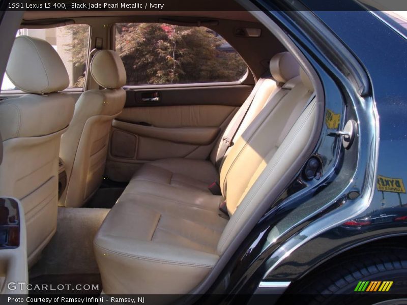 Black Jade Pearl Metallic / Ivory 1991 Lexus LS 400