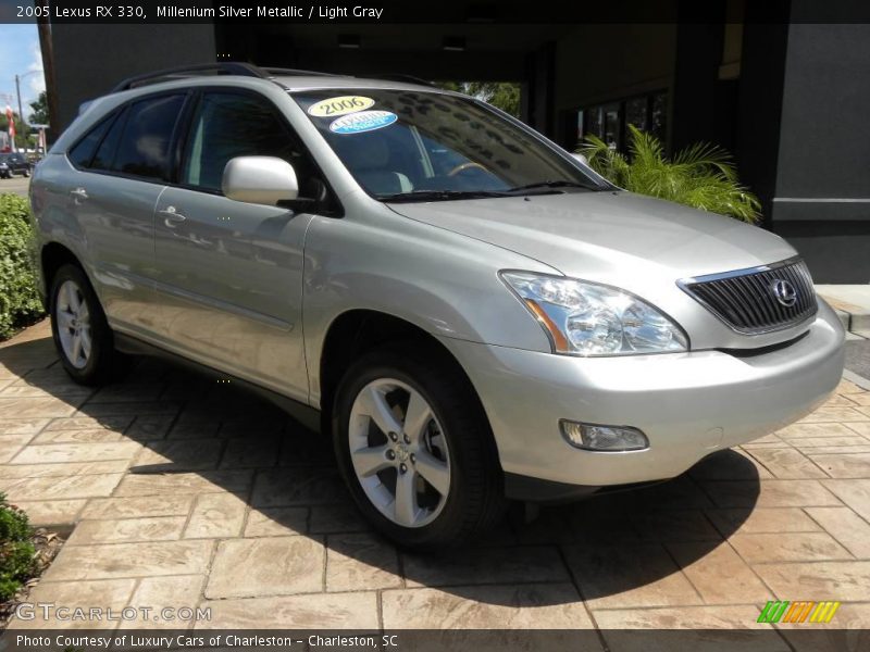 Millenium Silver Metallic / Light Gray 2005 Lexus RX 330