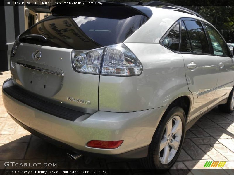 Millenium Silver Metallic / Light Gray 2005 Lexus RX 330