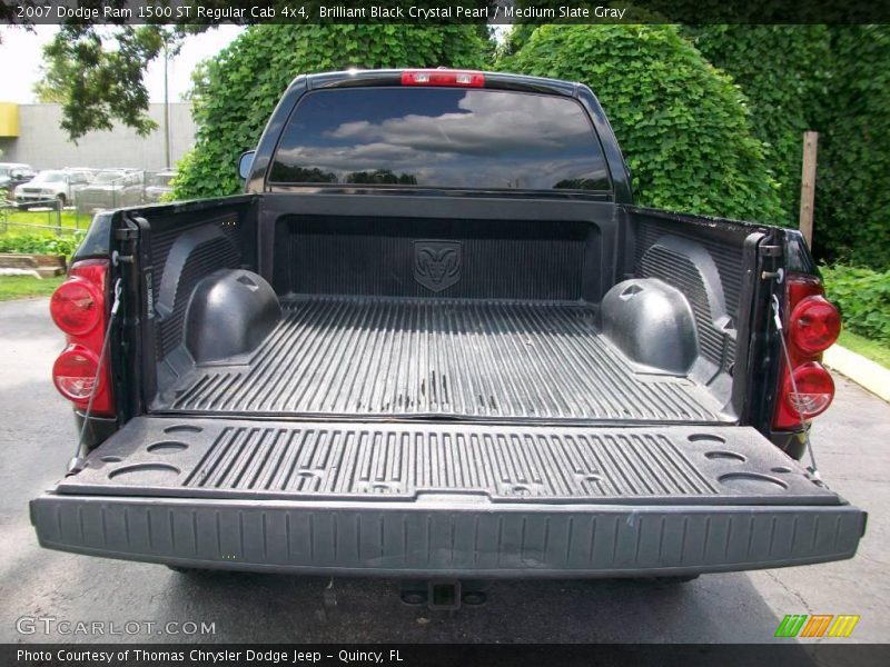 Brilliant Black Crystal Pearl / Medium Slate Gray 2007 Dodge Ram 1500 ST Regular Cab 4x4