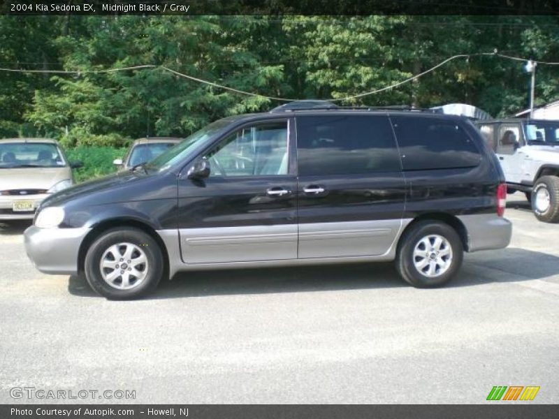 Midnight Black / Gray 2004 Kia Sedona EX