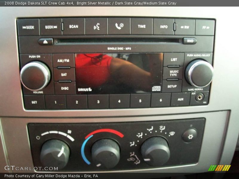 Bright Silver Metallic / Dark Slate Gray/Medium Slate Gray 2008 Dodge Dakota SLT Crew Cab 4x4