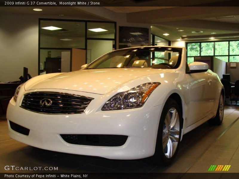 Moonlight White / Stone 2009 Infiniti G 37 Convertible