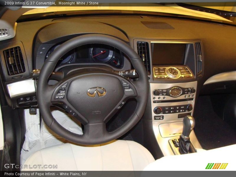 Moonlight White / Stone 2009 Infiniti G 37 Convertible