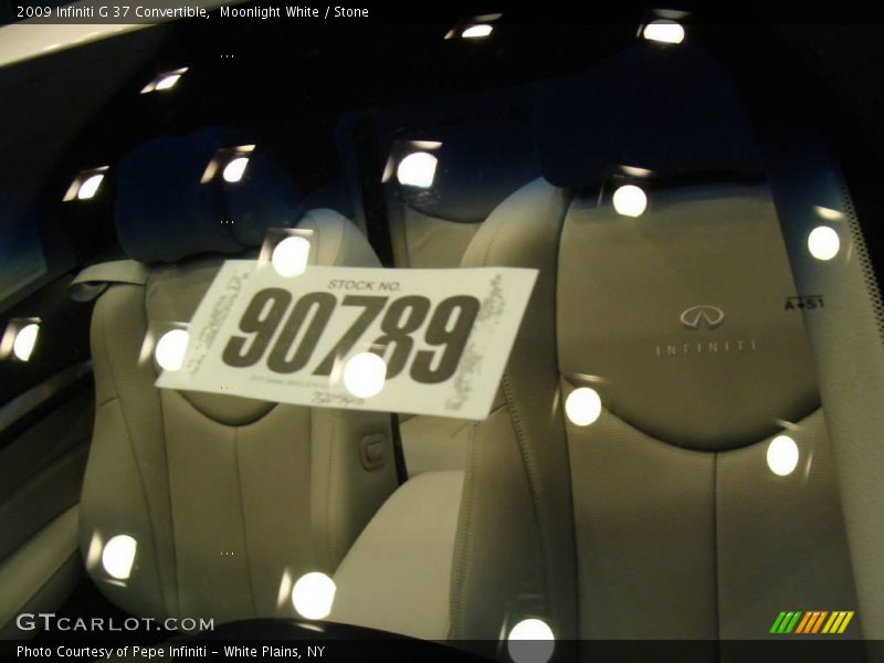 Moonlight White / Stone 2009 Infiniti G 37 Convertible