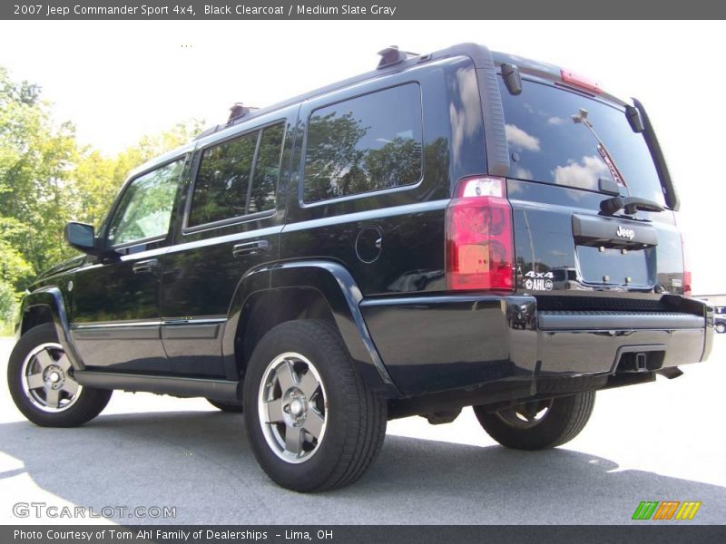 Black Clearcoat / Medium Slate Gray 2007 Jeep Commander Sport 4x4