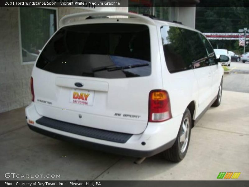 Vibrant White / Medium Graphite 2001 Ford Windstar SE Sport