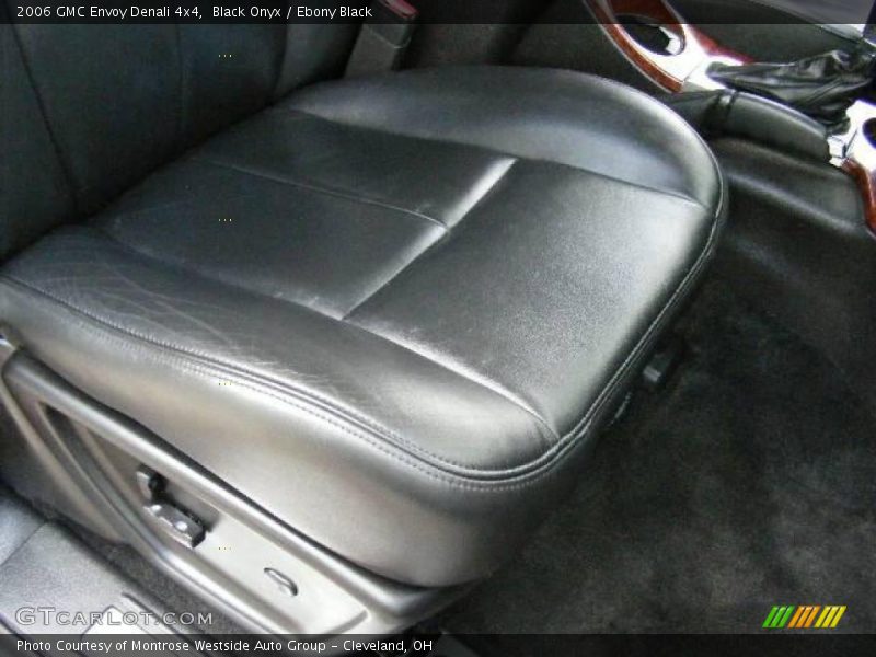 Black Onyx / Ebony Black 2006 GMC Envoy Denali 4x4