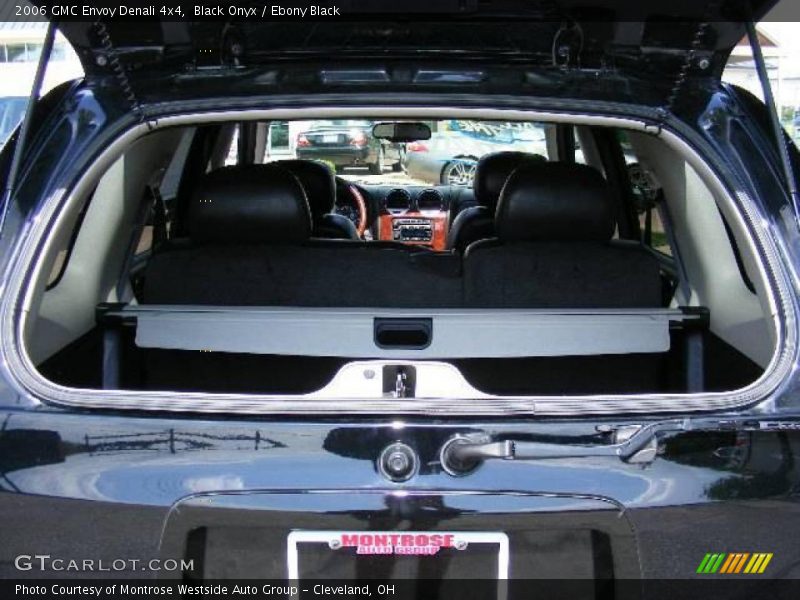 Black Onyx / Ebony Black 2006 GMC Envoy Denali 4x4
