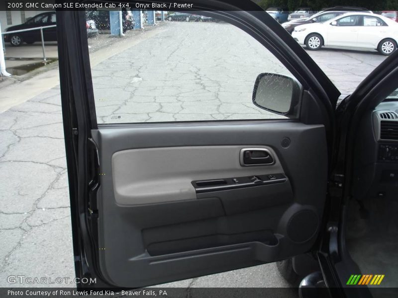 Onyx Black / Pewter 2005 GMC Canyon SLE Extended Cab 4x4