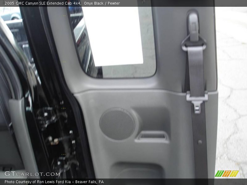 Onyx Black / Pewter 2005 GMC Canyon SLE Extended Cab 4x4