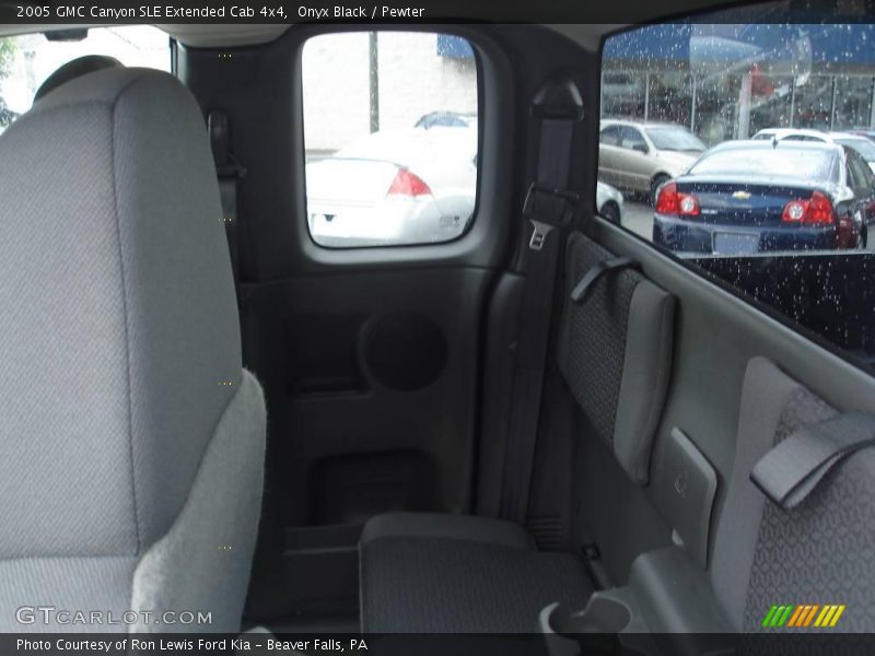 Onyx Black / Pewter 2005 GMC Canyon SLE Extended Cab 4x4