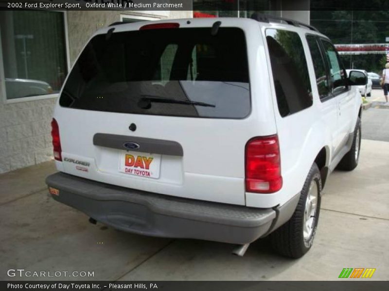 Oxford White / Medium Parchment 2002 Ford Explorer Sport