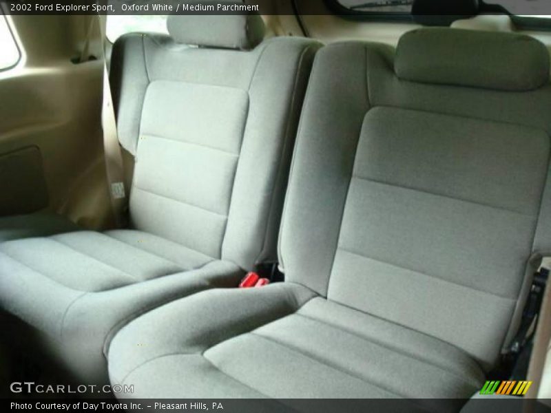 Oxford White / Medium Parchment 2002 Ford Explorer Sport