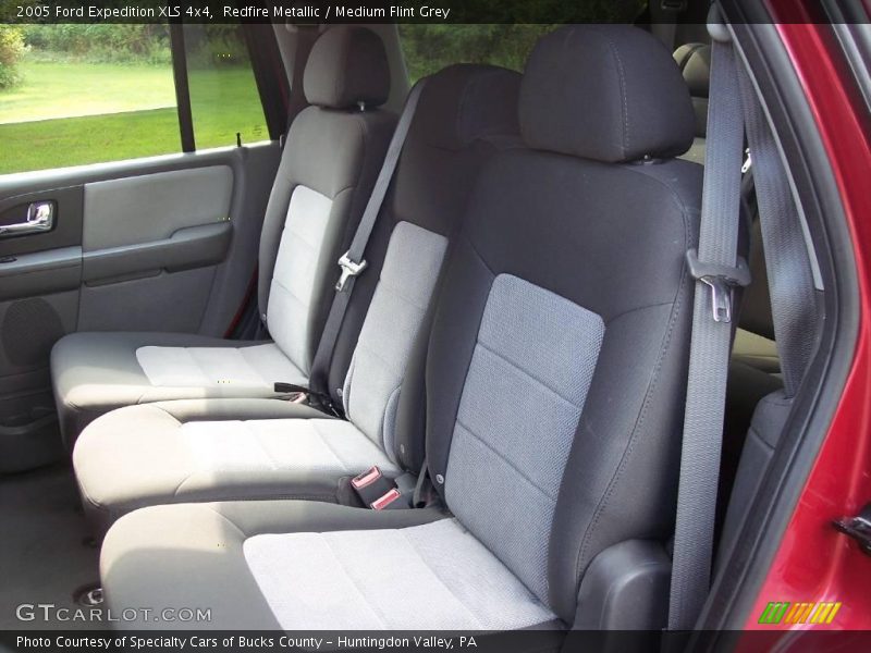 Redfire Metallic / Medium Flint Grey 2005 Ford Expedition XLS 4x4