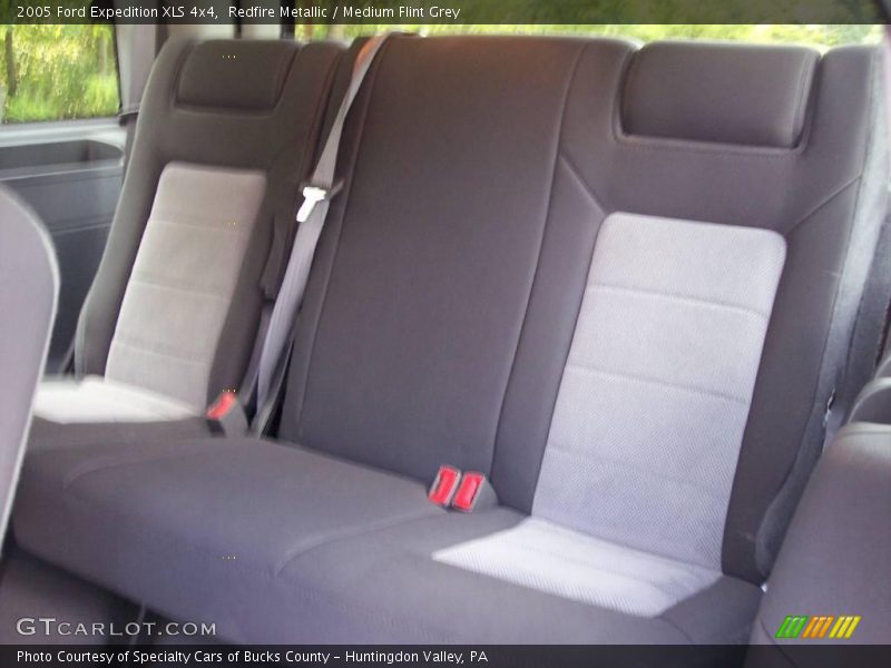 Redfire Metallic / Medium Flint Grey 2005 Ford Expedition XLS 4x4