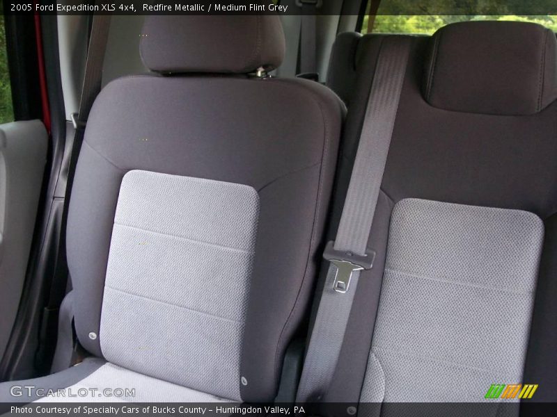 Redfire Metallic / Medium Flint Grey 2005 Ford Expedition XLS 4x4